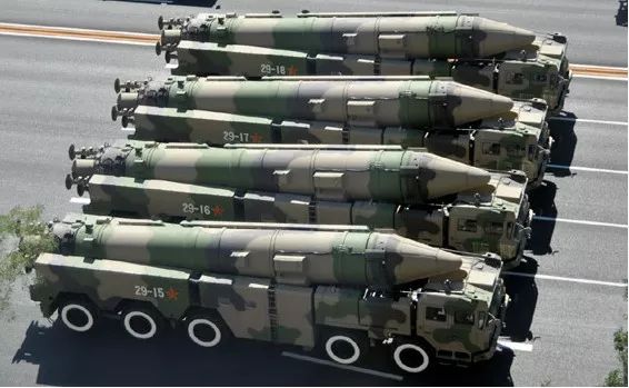 关于是否存在东风-21D导弹的探讨，东风-21D导弹存在与否的探讨