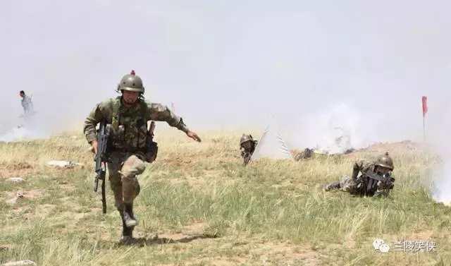 朱日和，沙漠地带的独特魅力与挑战，朱日和沙漠的魅力与挑战探索之旅