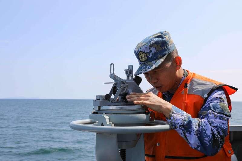 19年阅兵海军方队领队——荣耀与担当的象征,19年阅兵海军方队领队,荣耀与担当的典范