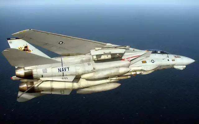 美国雄猫战机，传奇与荣耀的象征，美国雄猫战机，传奇与荣耀的象征之巅