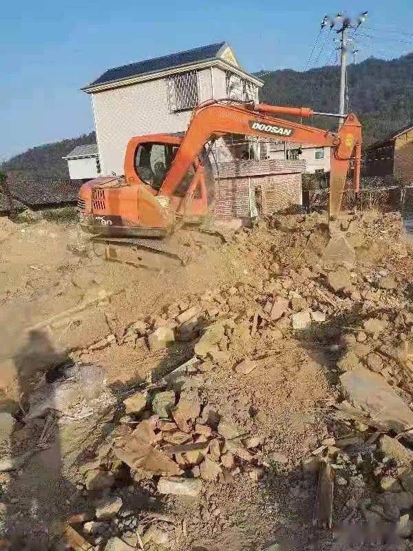 王中王一字拆一肖横财——探寻幸运之门背后的秘密，王中王一字拆解揭秘幸运之门背后的秘密