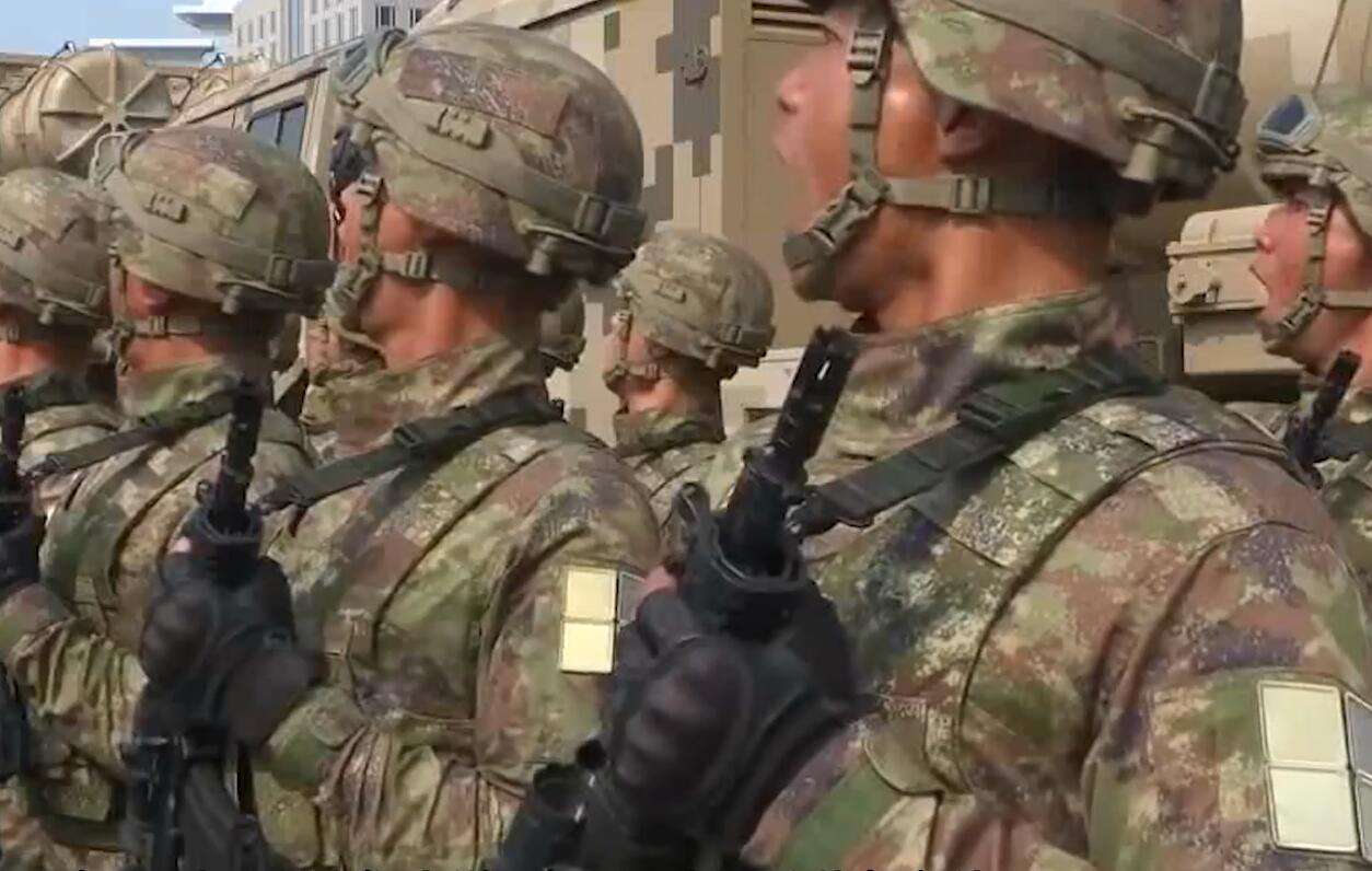 探索与发现，21星空迷彩的魅力与官方图展示，揭秘星空迷彩的魅力，探索与发现官方展示图