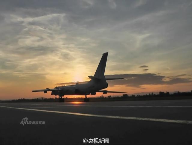 中国空军航空，力量与荣耀的象征，中国空军航空，力量与荣耀的骄傲
