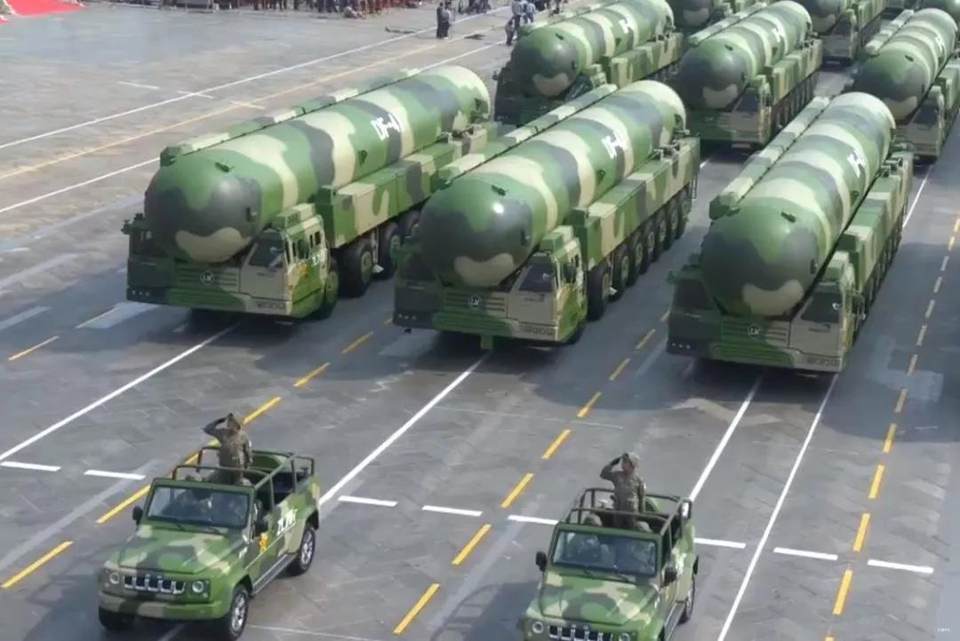 东风系列多弹头弹道导弹详解，东风系列多弹头弹道导弹全面解析