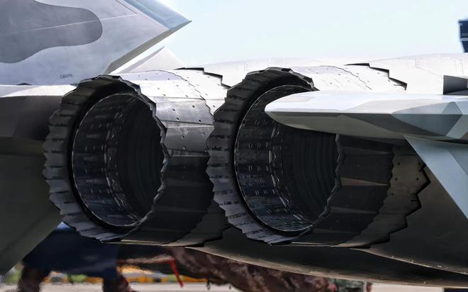 涡扇发动机,涡扇10C与涡扇15的对比研究,涡扇发动机研究,涡扇10C与涡扇15性能对比解析