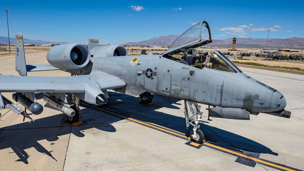 A10战斗机的起飞距离，探索与解析，A10战斗机起飞距离的探索与解析