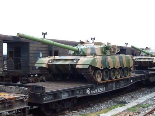 深入解析96式主战坦克，技术、性能与战略应用，深入解析，96式主战坦克的技术、性能及战略应用探究