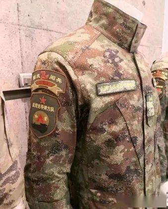 空降兵迷彩服,荣耀与使命的象征,空降兵迷彩服,荣耀与使命的战袍