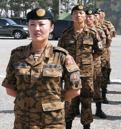 中国女兵,身材与力量并存的风采照片,中国女兵,力量与风采并存的照片集