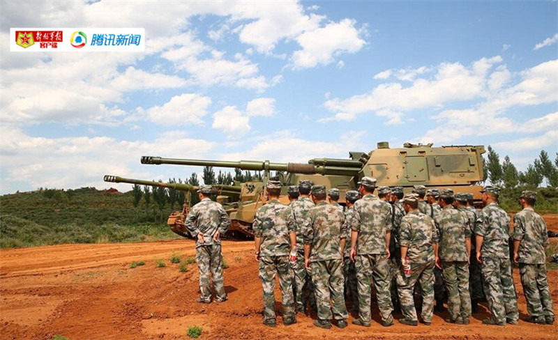 参观朱日和训练基地，深入了解中国国防力量的一角，探访朱日和训练基地，一窥中国国防力量的深邃之处