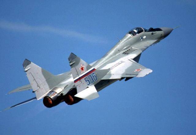 我国仿制苏-27，航空工业的一次重要跨越，我国仿制苏-27，航空工业的重大突破