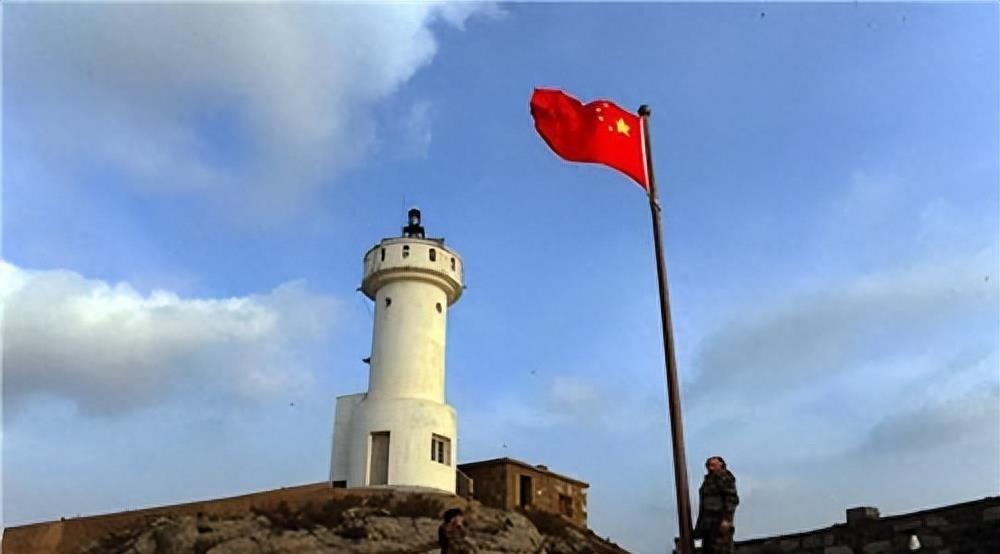 袖珍潜艇，探索海洋的微型利器，袖珍潜艇，微型利器揭秘海洋奥秘