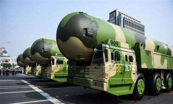 东风51洲际弹道导弹与北星之光,中国国防力量的双重利剑,东风51洲际导弹与北星之光,中国国防力量的双重利剑威慑