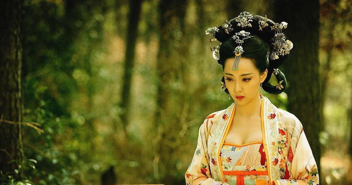 预言中华再出女皇,历史与未来的交汇点,预言中华再出女皇,历史与未来的交汇点时刻