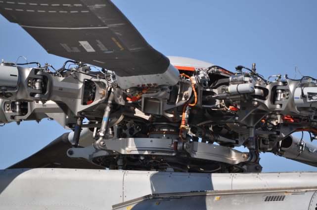 涡轮与涡轴发动机,工作原理及应用领域探讨,涡轮与涡轴发动机工作原理及应用领域解析