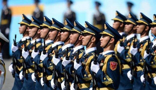 今年十一国庆阅兵,展现国家力量与荣耀,国庆阅兵展现国家力量与荣耀风采