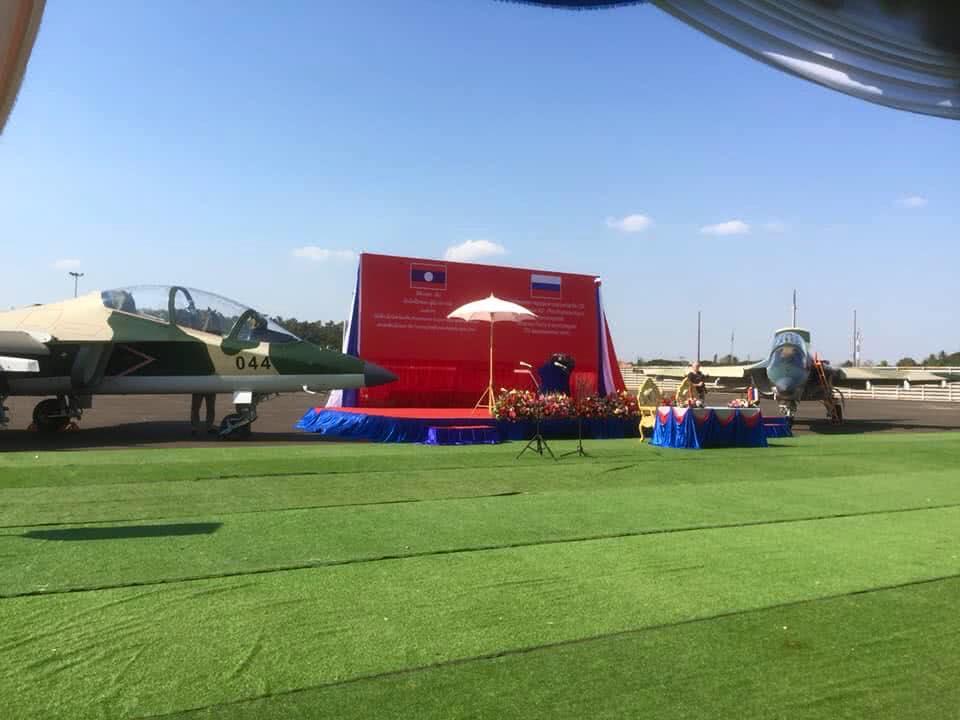 雅克-130舰载机，探索深海蓝天的杰出使者，雅克-130舰载机，深海蓝天的探索使者