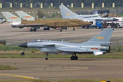 歼12部队现状探究,是否仍在运用?,歼12部队现状探究,仍在运用与否?