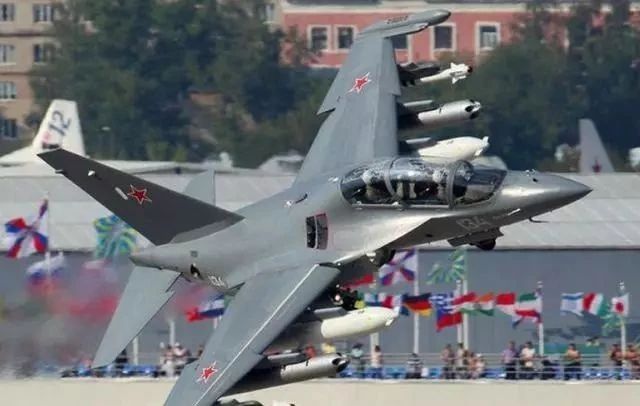 越南雅克130,探索与启示,越南雅克130,深度探索与启示