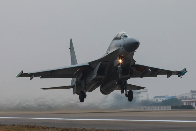 歼-16战斗能力的深度解析,歼-16战斗能力的全面深度解析