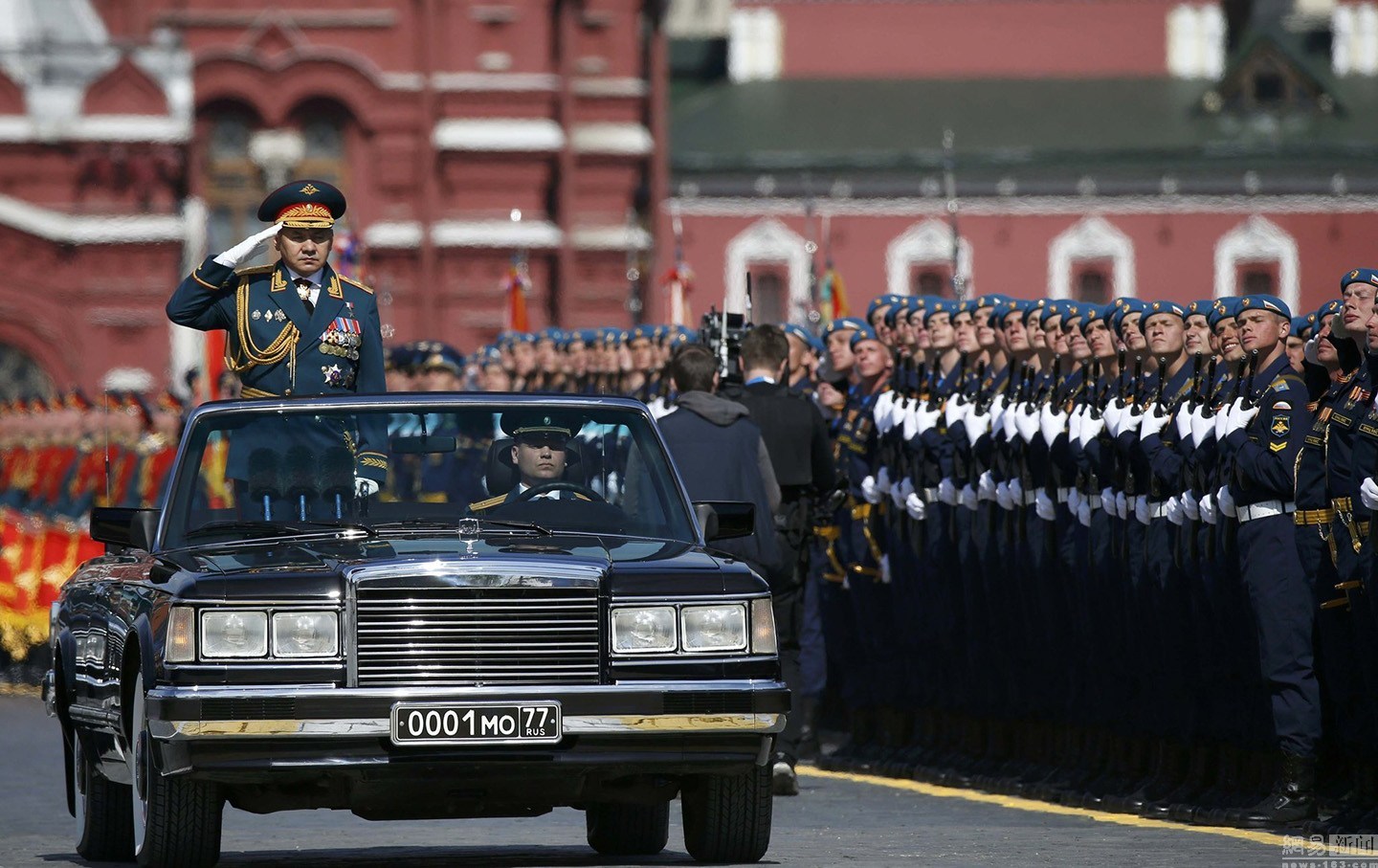 俄罗斯红场阅兵,历史与技术的壮丽展示(2015年爱奇艺版),俄罗斯红场阅兵盛典,历史与技术的完美融合(2015年爱奇艺版回顾)