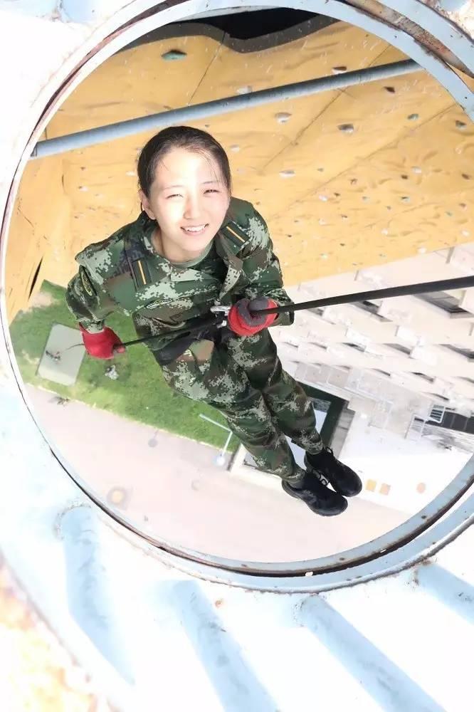 中国猎鹰突击队的数量与重要性,中国猎鹰突击队的数量与战略重要性分析