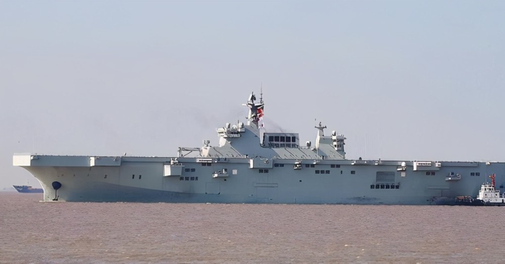 揭秘中国海军的骄傲,075型两栖攻击舰的尺寸参数详解,中国海军骄傲揭秘,075型两栖攻击舰尺寸参数深度解析