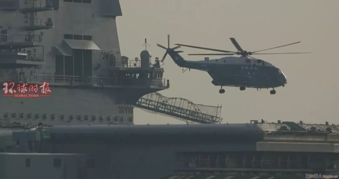 直-18在国产航母上的壮丽降落，国产航母上的直-18壮丽降落瞬间
