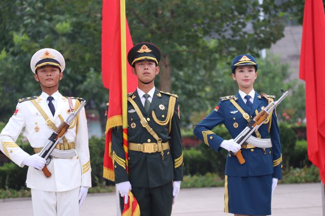 三军仪仗队指挥刀介绍，三军仪仗队指挥刀详解