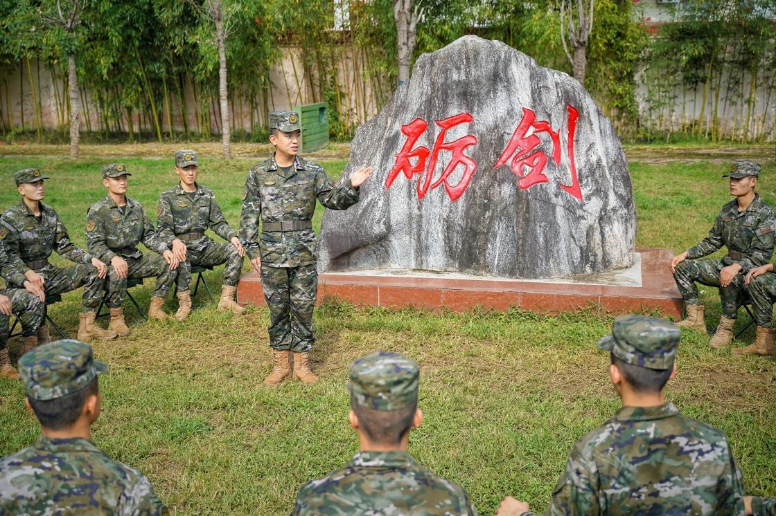 解放军为什么是人民的军队,解放军是人民军队的原因解析