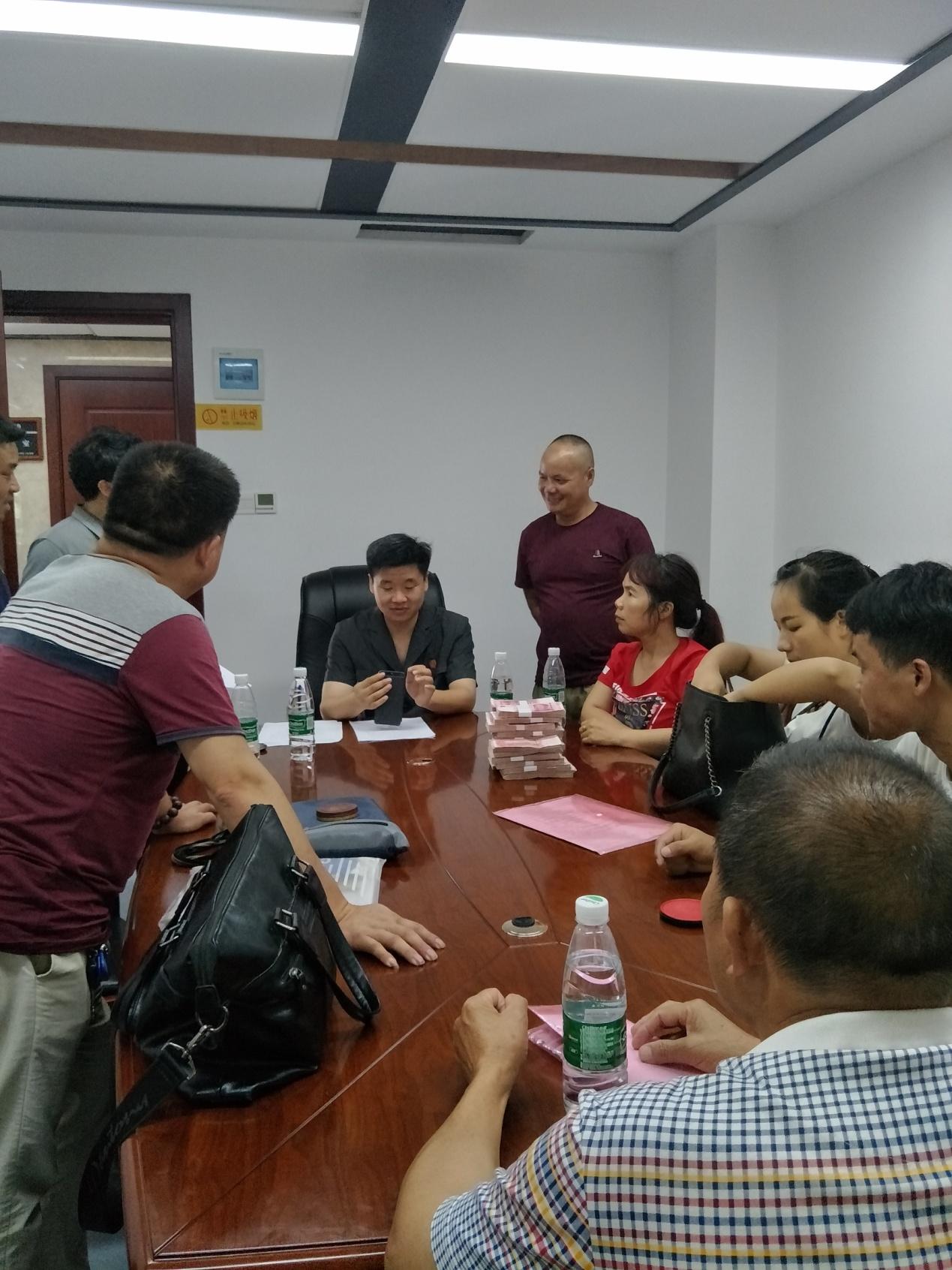 关于买一肖的赔付机制探讨，买一肖赔付机制深度探讨