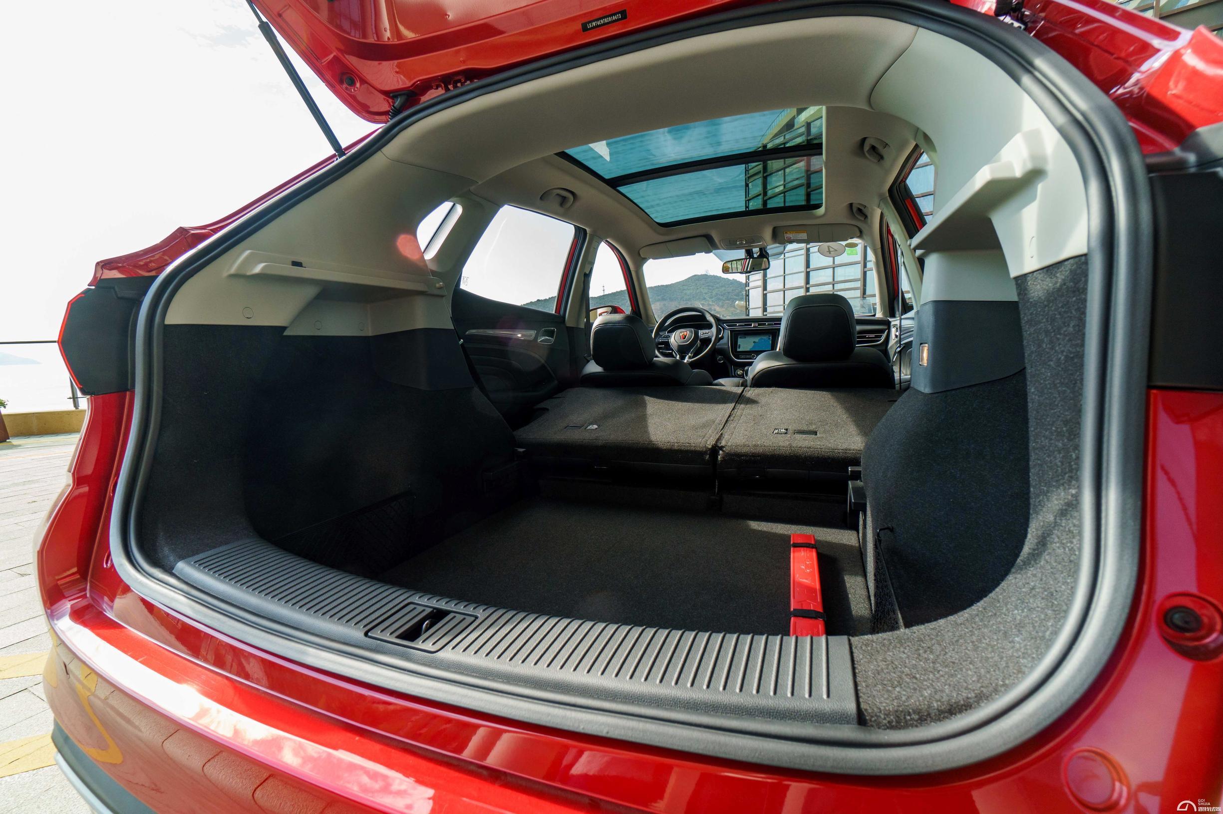 王中王四肖精选一肖新闻,揭秘精准预测背后的故事,揭秘王中王四肖精选预测背后的故事,一肖新闻独家揭秘精准预测传奇