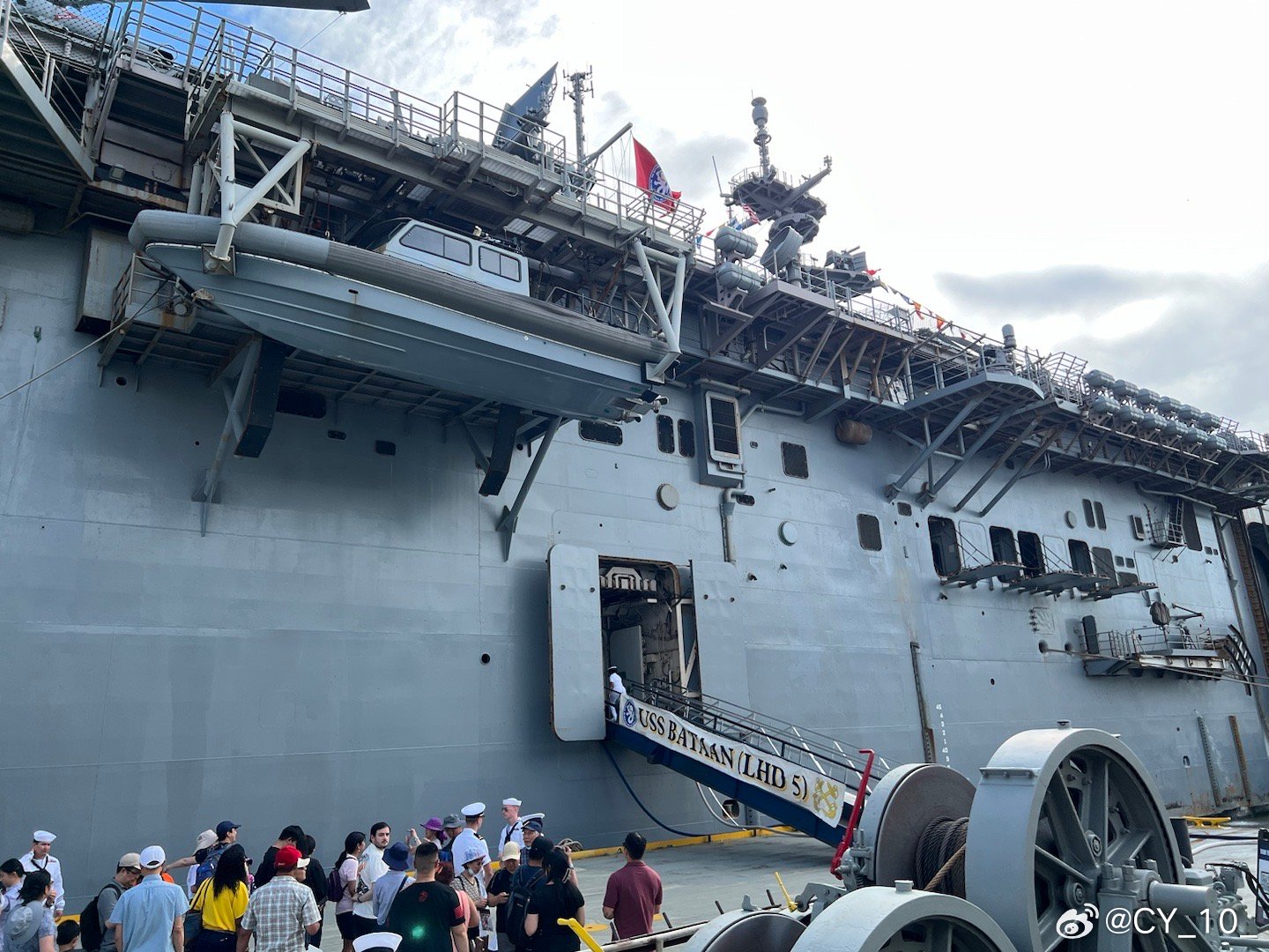 黄蜂级两栖攻击舰,被拆除的7号舰揭秘,黄蜂级两栖攻击舰7号舰揭秘,揭秘拆除背后的故事