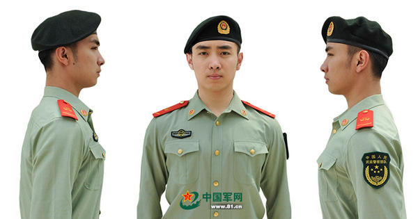 武警常服照片，展现荣耀与担当，武警常服照片，荣耀与担当的见证