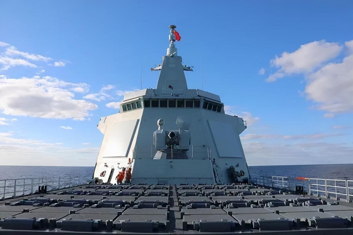 探索中国海军的骄傲，172驱逐舰图片展示，中国海军骄傲，揭秘172驱逐舰的雄姿与风采