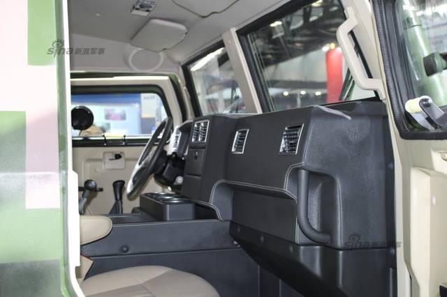 燕京卫士虎式装甲车，中国国防力量的坚实盾牌，燕京卫士虎式装甲车，中国国防力量的坚实盾牌防护装备