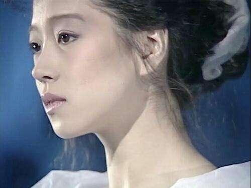 苏-27战斗机高清壁纸，展现空中巨擘的震撼风采，苏-27战斗机高清壁纸，空中巨擘的震撼风采展示