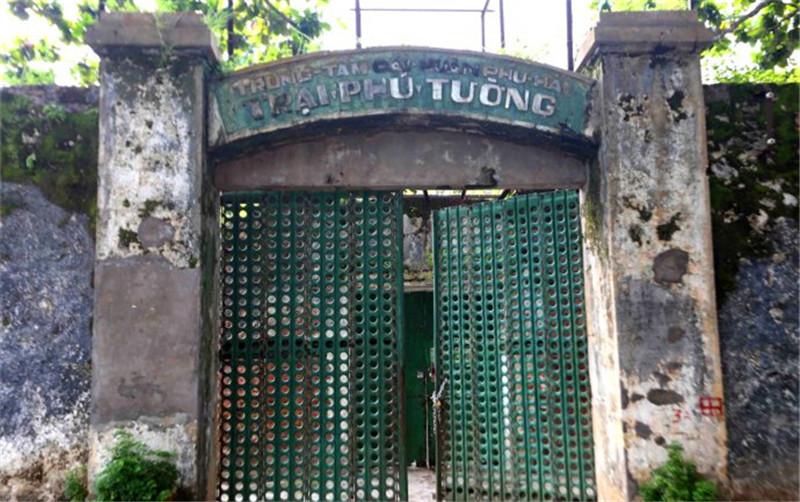 中国女兵在越南女子监狱,友谊与勇气的交织,中国女兵在越南女子监狱,友谊与勇气的光辉