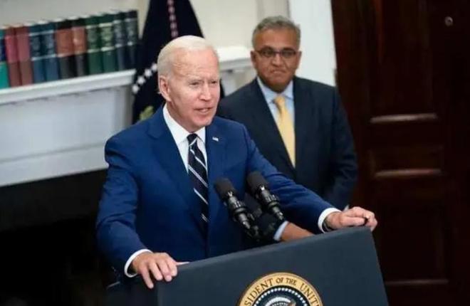 中国最新消息与佩洛西的动态，佩洛西动态与中国最新消息综述