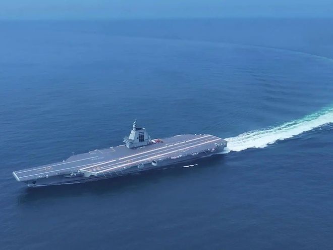 探索航空巨无霸,福特号航空母舰的真实视频展现,福特号航空母舰,探索航空巨无霸的真实视频展现