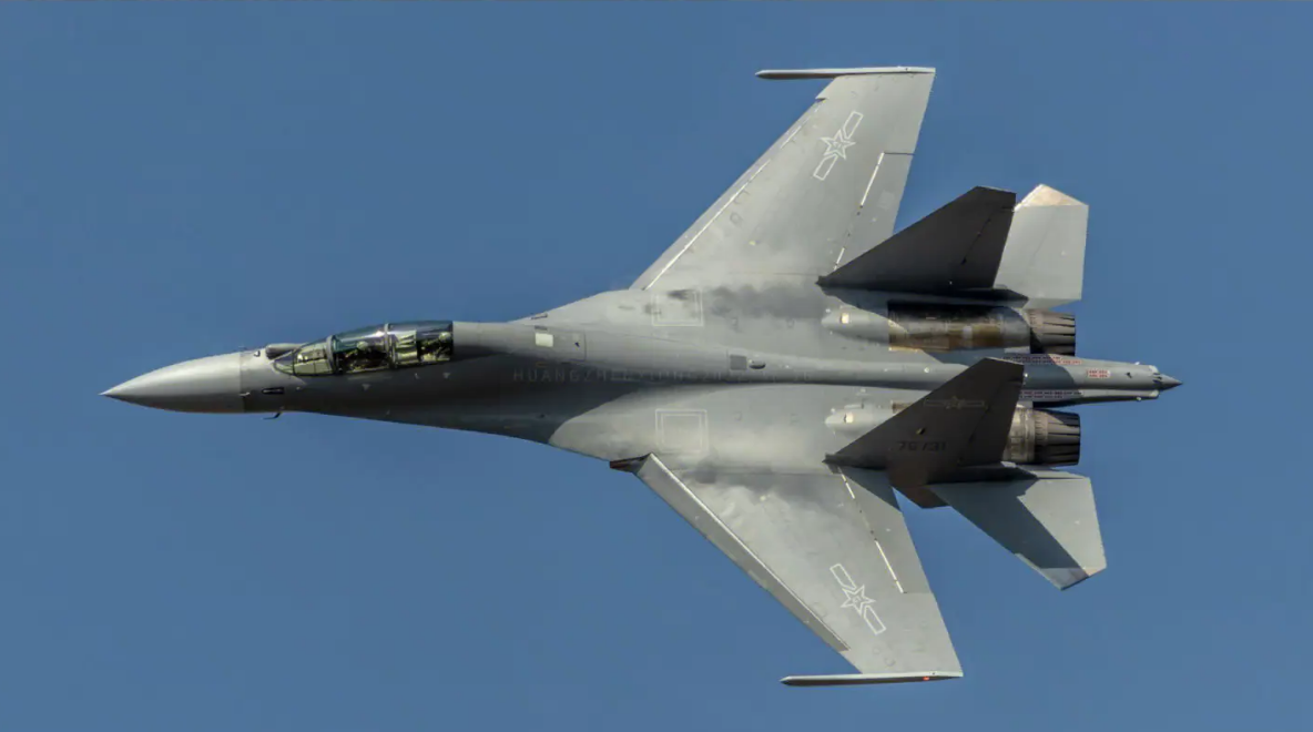 我国最强战机歼-16,空中力量的璀璨明珠,我国空中力量璀璨明珠,歼-16战机展现超强实力