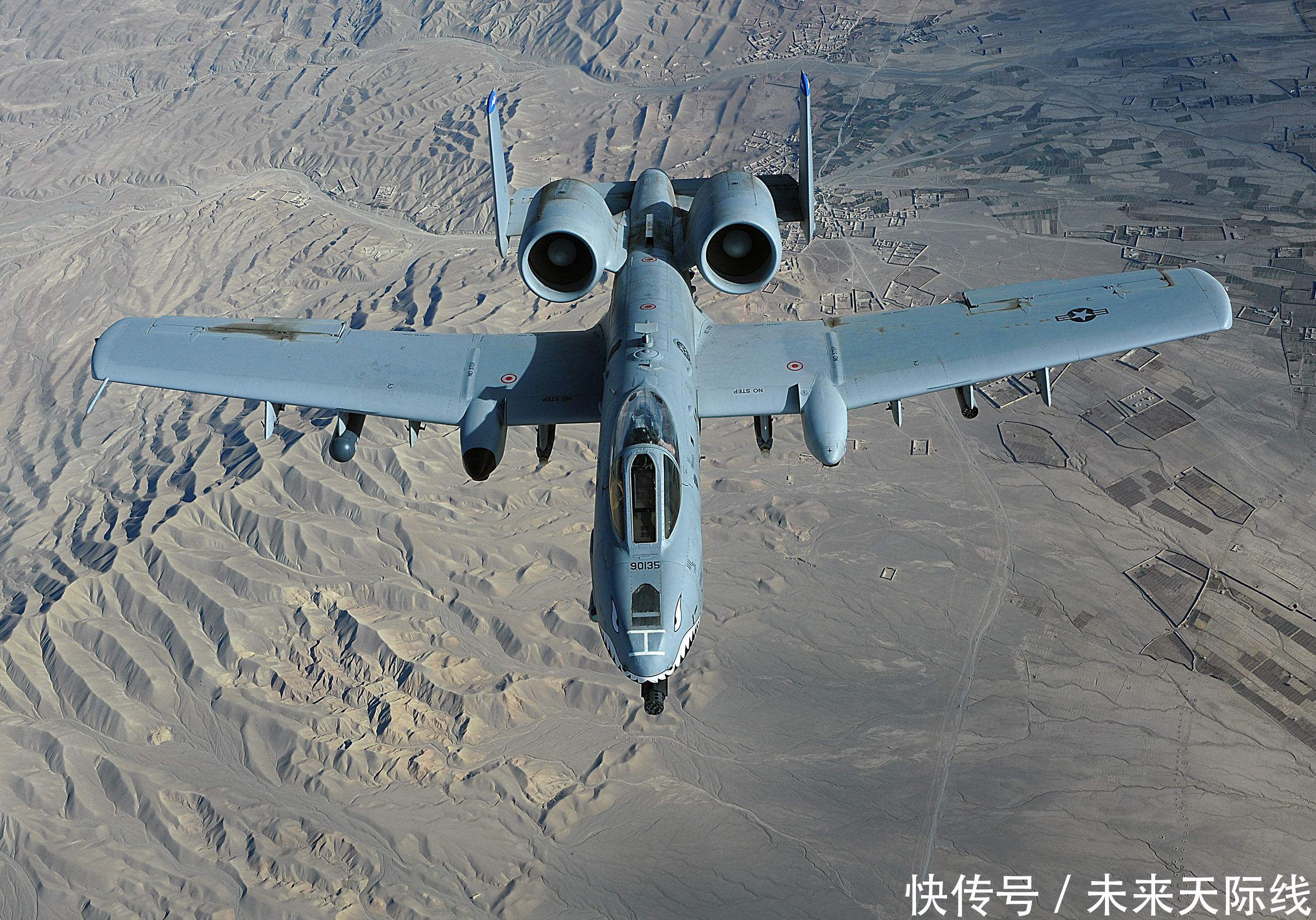 探究A-10疣猪攻击机退役背后的原因，A-10疣猪攻击机退役原因深度解析