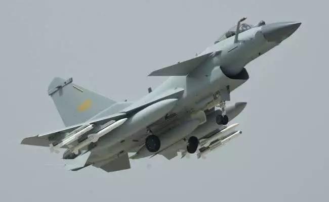 歼-10战斗机发动机保养周期详解，歼-10战斗机发动机保养周期揭秘