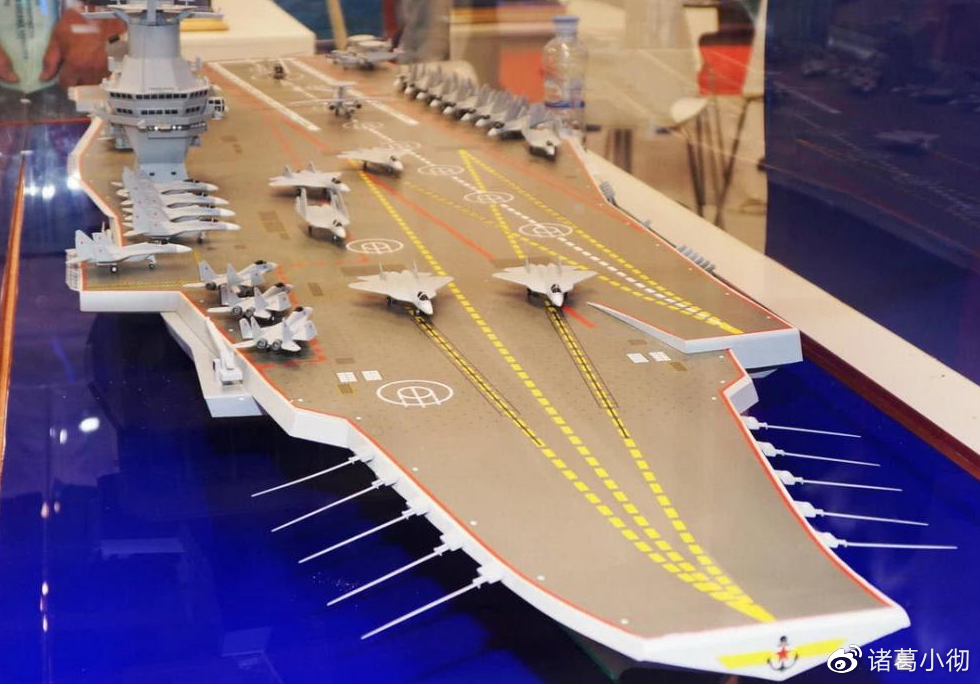 航空母舰模型,深入解析与作品简介,航空母舰模型,深度解析与精彩作品呈现