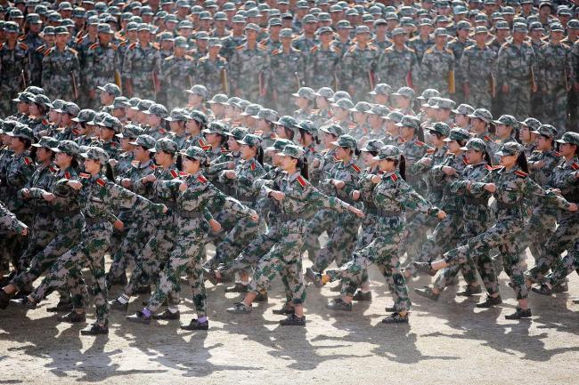 阅兵队形排列方法及其重要性，阅兵队形排列方法与重要性解析