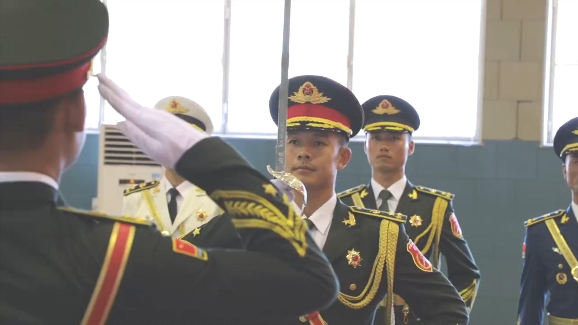 三军仪仗队的电影，荣耀与责任，三军仪仗队，荣耀与责任的见证者