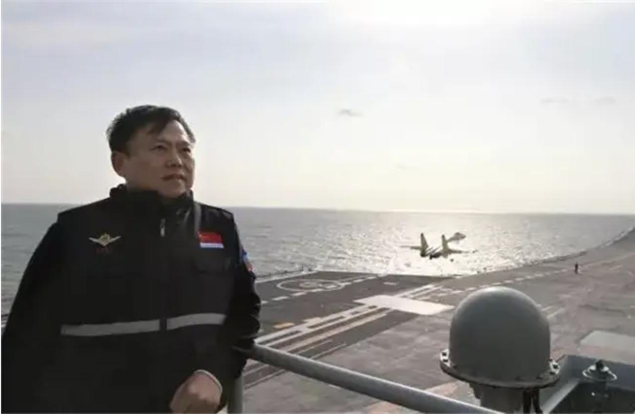 鹘鹰战机首飞,中国航空工业的里程碑事件,鹘鹰战机首飞,中国航空工业的辉煌里程碑