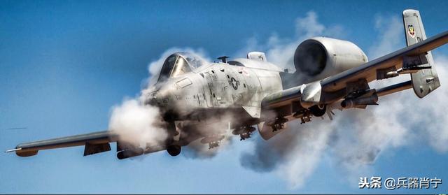 A-10对地攻击机的武器系统研究，A-10对地攻击机武器系统深度解析