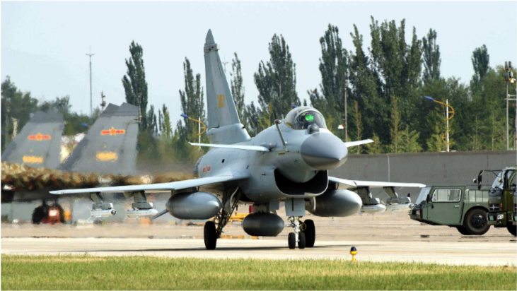 中国歼击机歼-31与歼-20，技术进步的对比与探讨，中国歼-31与歼-20歼击机的技术进步对比与探讨