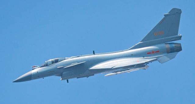 歼-10C战斗机挂点数量及能力分析,歼-10C战斗机挂点数量及能力深度解析